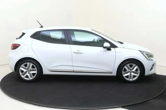 Renault Clio (2021) thumbnail 9