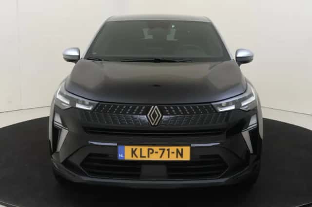 Renault Captur (2025) thumbnail 6