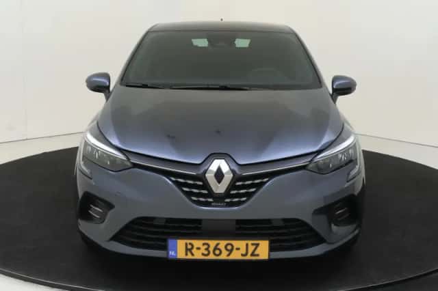 Renault Clio (2022) thumbnail 6