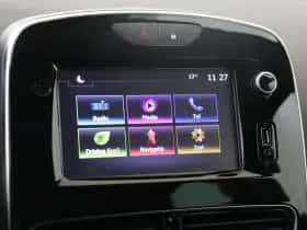 Renault Clio (2018) thumbnail 16