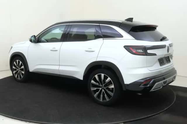Renault Austral (2023) thumbnail 3