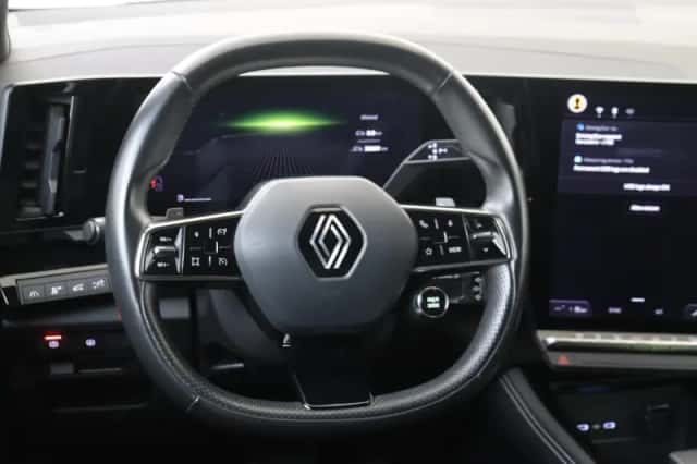 Renault Austral (2023) thumbnail 10