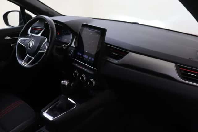 Renault Captur (2022) thumbnail 5
