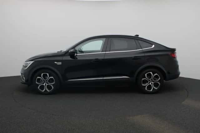 Renault Arkana (2022) thumbnail 4