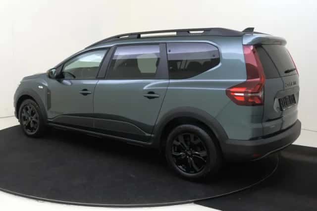 Dacia Jogger (2025) thumbnail 3