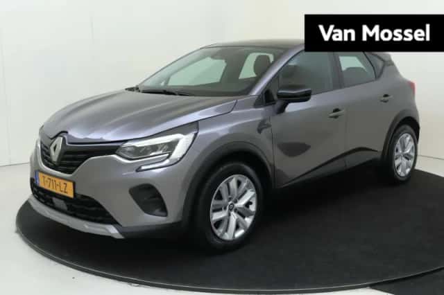 Renault Captur (2023) thumbnail 1