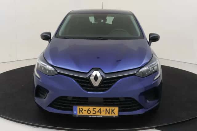 Renault Clio (2022) thumbnail 6