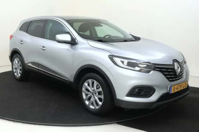 Renault Kadjar (2021) thumbnail 2