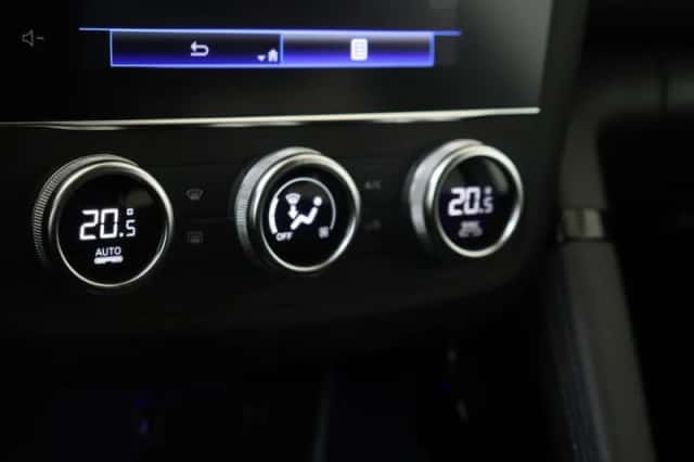 Renault Kadjar (2021) thumbnail 23