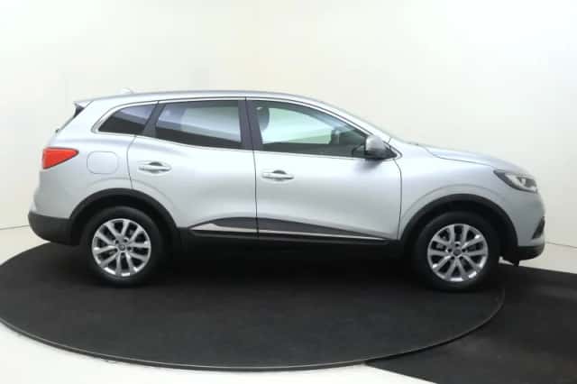 Renault Kadjar (2021) thumbnail 9