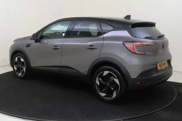 Renault Captur (2025) thumbnail 3