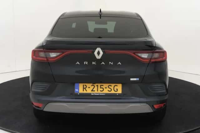 Renault Arkana (2022) thumbnail 7