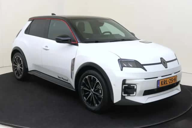Renault 5 (0) thumbnail 2
