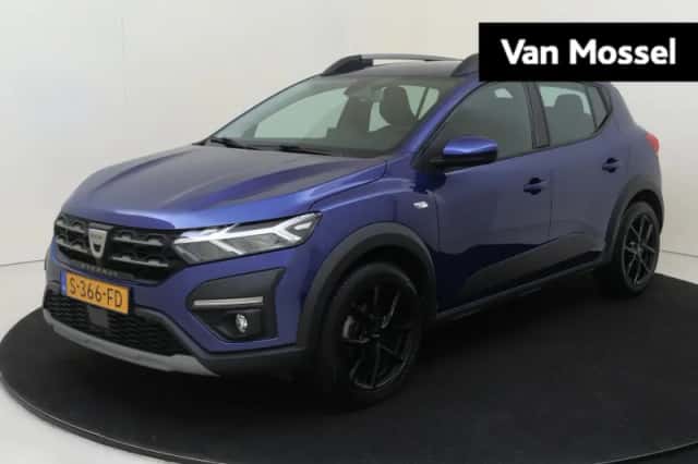 Dacia Sandero Stepway (2023) thumbnail 1