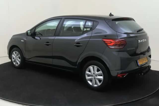 Dacia Sandero (2023) thumbnail 3