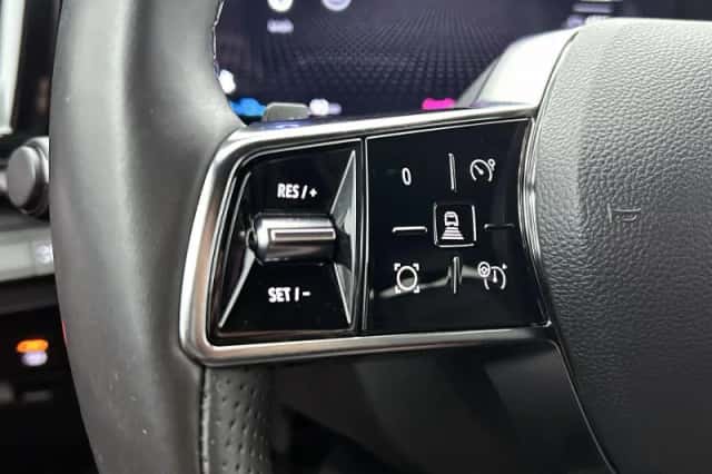 Renault Mégane E-Tech (2025) thumbnail 6