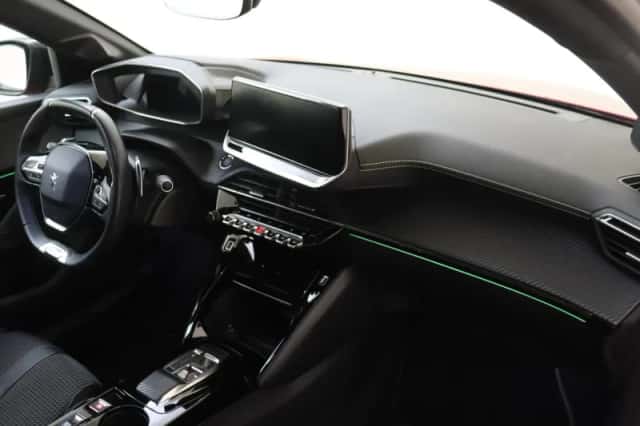Peugeot 208 (2022) thumbnail 5