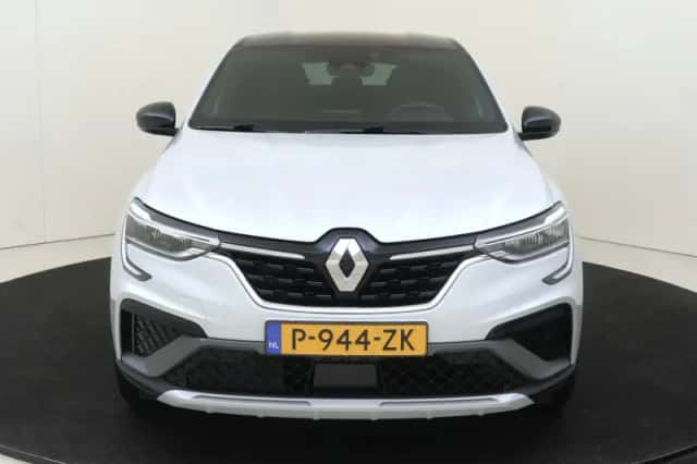 Renault Arkana (2022) thumbnail 6