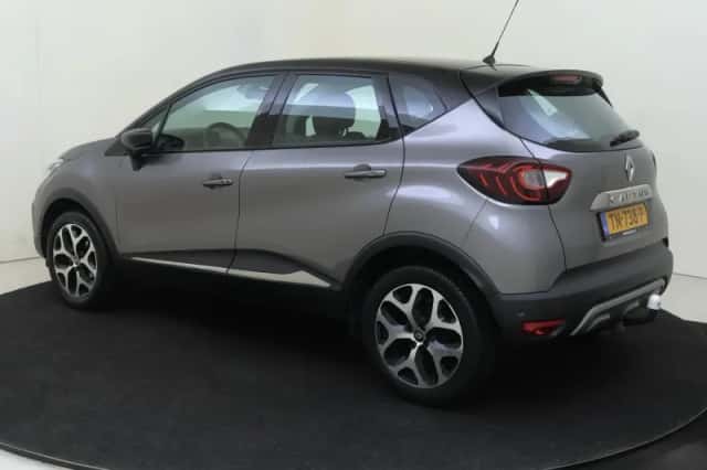 Renault Captur (2018) thumbnail 3