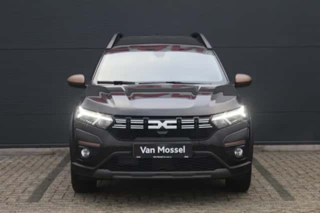 Dacia Jogger (2025) thumbnail 3
