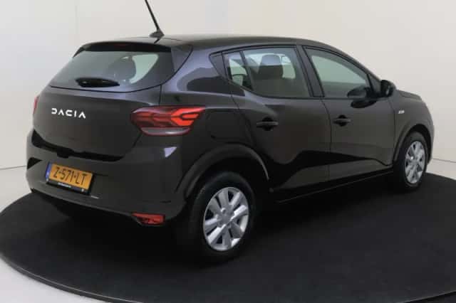 Dacia Sandero (2024) thumbnail 4
