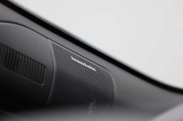 Renault Captur (2024) thumbnail 27