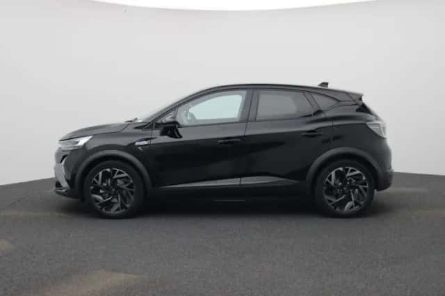Renault Captur (2024) thumbnail 4