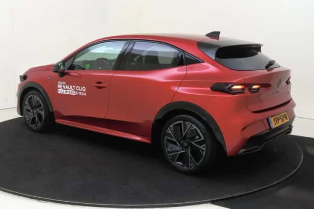 Renault Clio (2026) thumbnail 3
