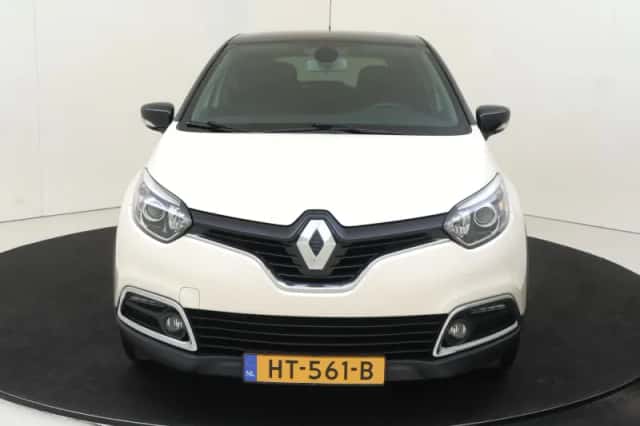 Renault Captur (2016) thumbnail 6