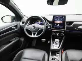 Renault Arkana (2022) thumbnail 23