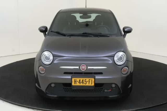 Fiat 500e (2016) thumbnail 6