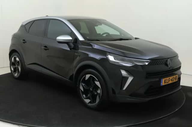 Renault Captur (2025) thumbnail 2