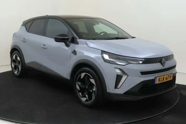 Renault Captur (2025) thumbnail 2