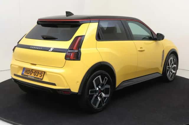 Renault 5 (2025) thumbnail 4