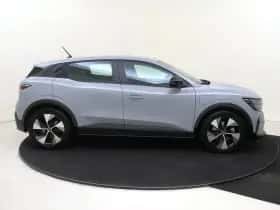 Renault Mégane E-Tech (2025) thumbnail 9