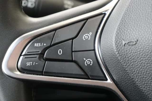Renault Captur (2020) thumbnail 13