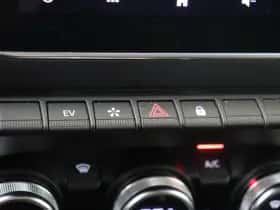Renault Captur (2020) thumbnail 20