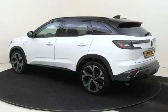 Renault Austral (2024) thumbnail 3