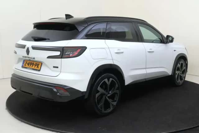 Renault Austral (2024) thumbnail 4