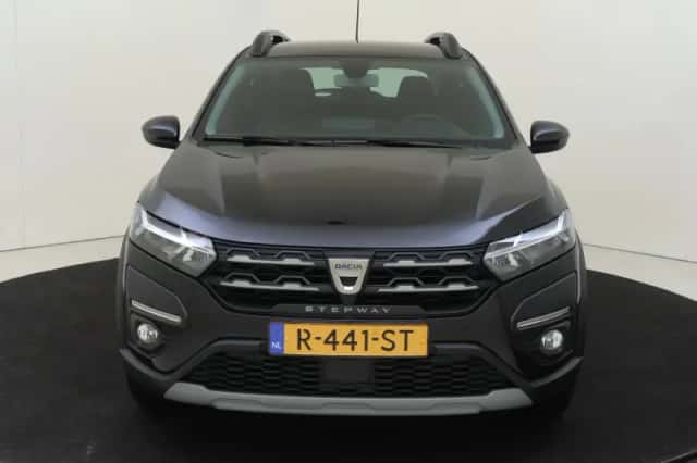 Dacia Sandero Stepway (2022) thumbnail 6