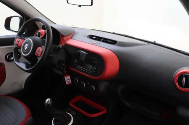 Renault Twingo (2017) thumbnail 5