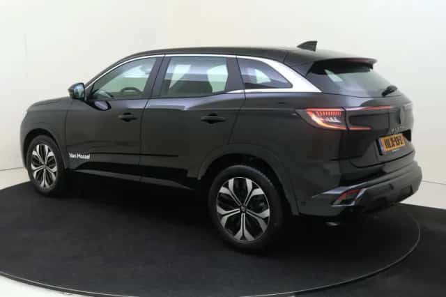 Renault Austral (2025) thumbnail 3
