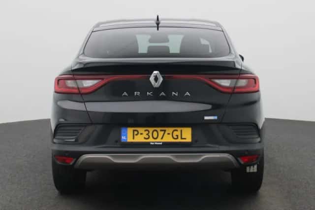 Renault Arkana (2022) thumbnail 5