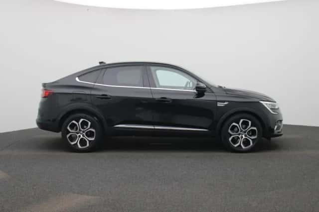 Renault Arkana (2022) thumbnail 6