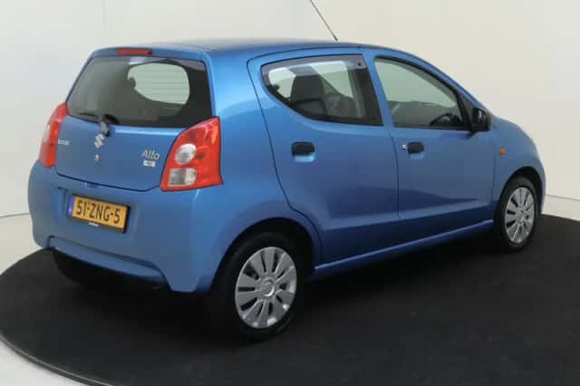 Suzuki Alto (2013) thumbnail 4