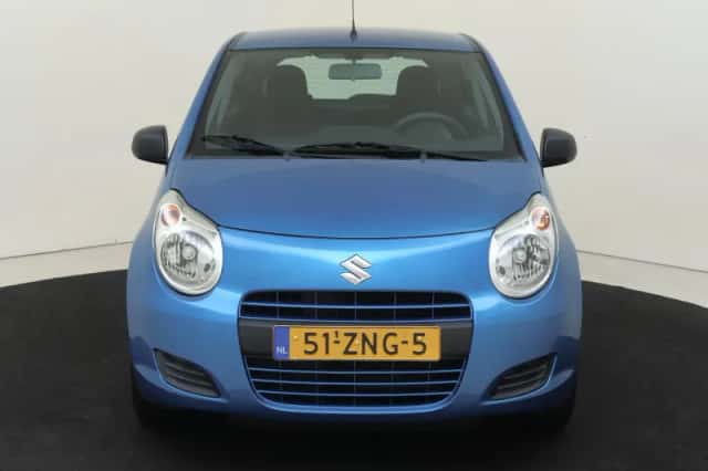 Suzuki Alto (2013) thumbnail 6