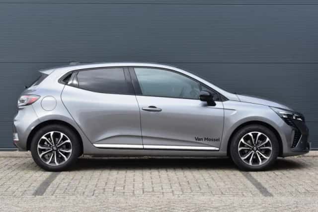 Renault Clio (2025) thumbnail 4