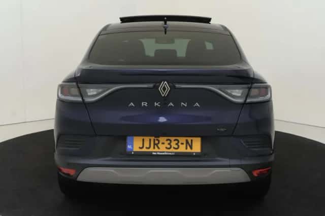 Renault Arkana (2024) thumbnail 5