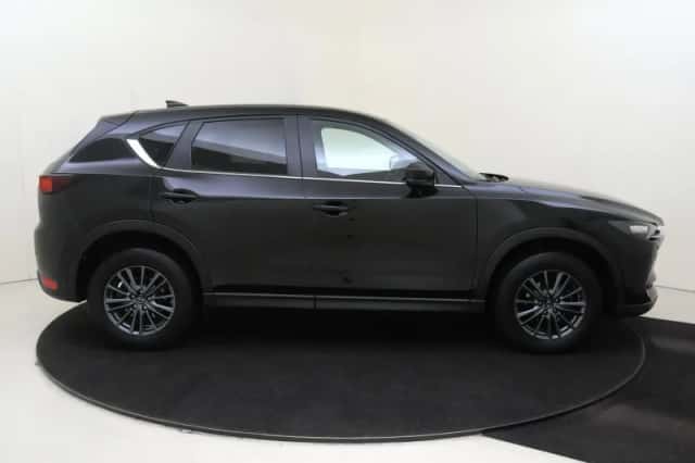 Mazda CX-5 (2021) thumbnail 6