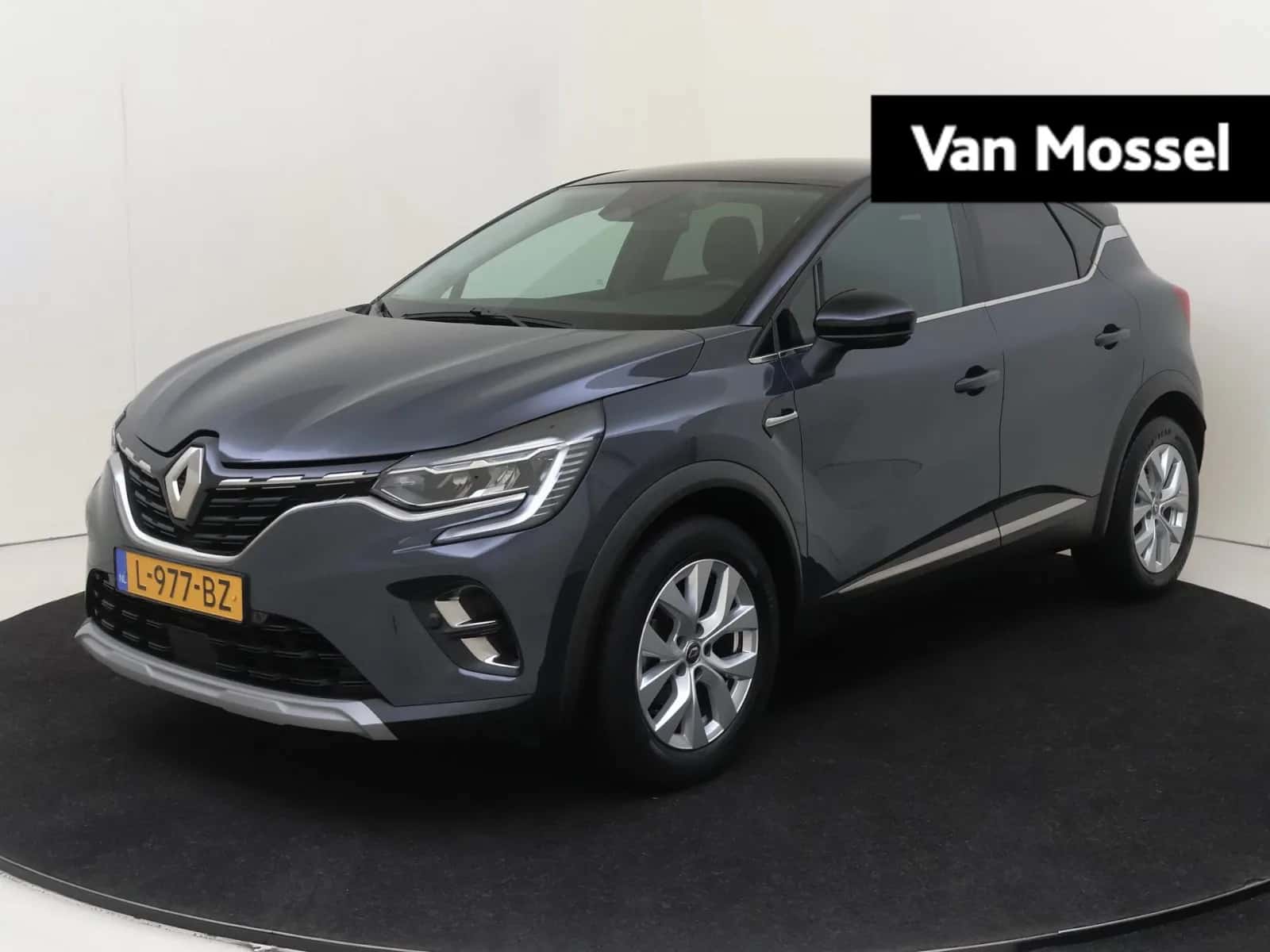 Renault Captur (2021) — foto 1